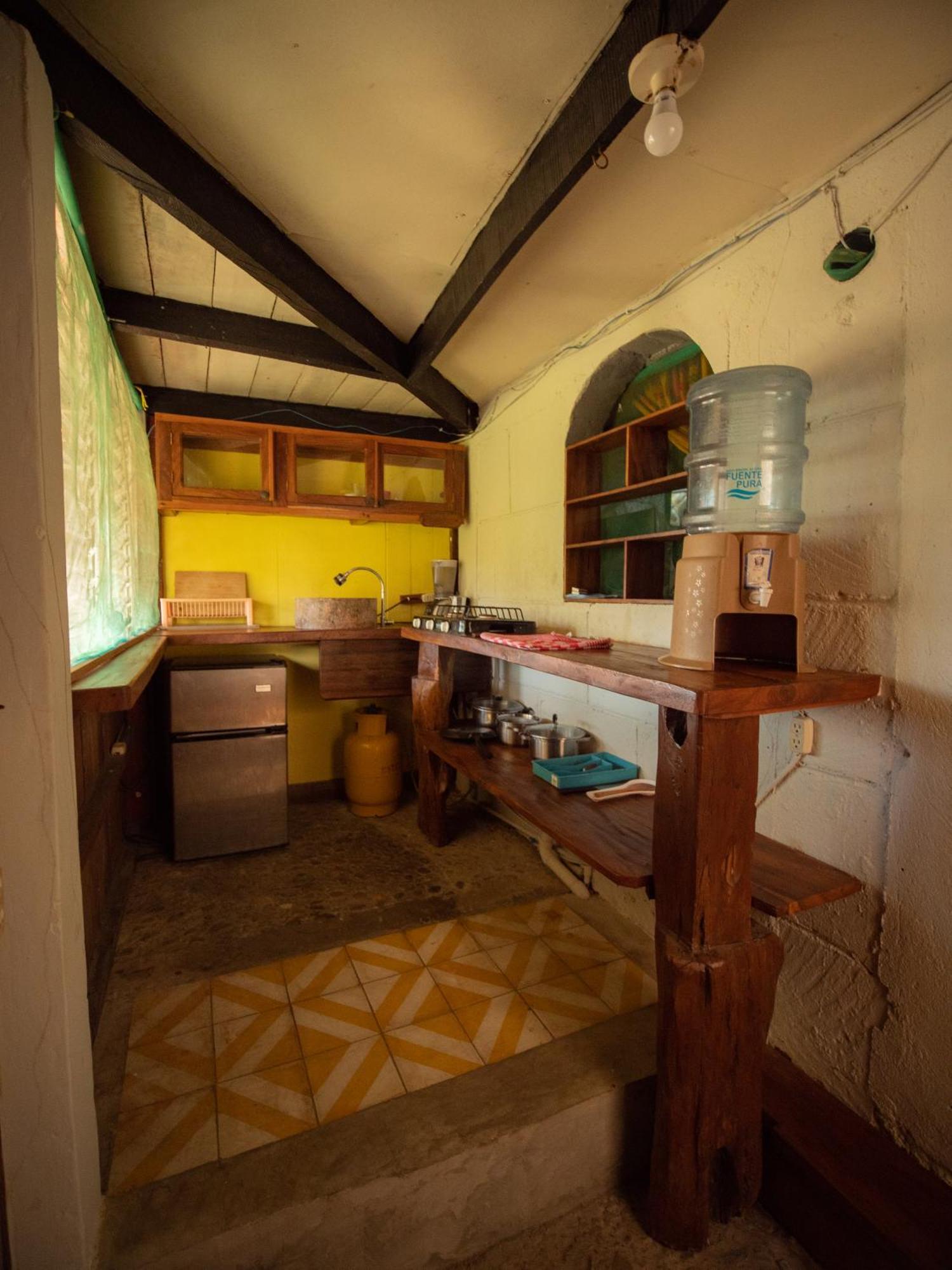 Cabañas Lobotepe, 1 bedroom apartment with bay view, 3 blocks from beach&center of San Juan San Juan del Sur Exterior foto
